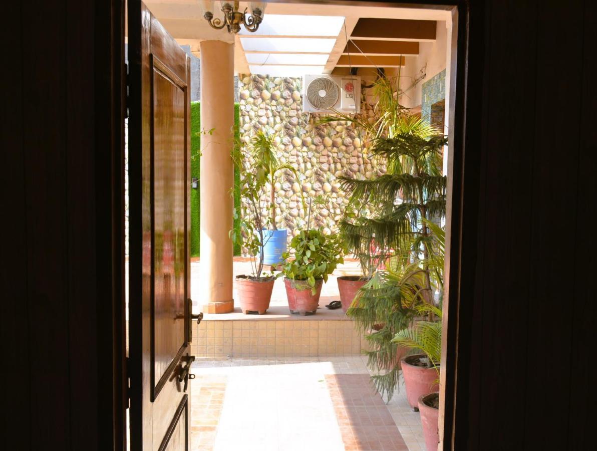 Malaiya Homestay - Grandeur Living Experience Джабалпур Екстериор снимка