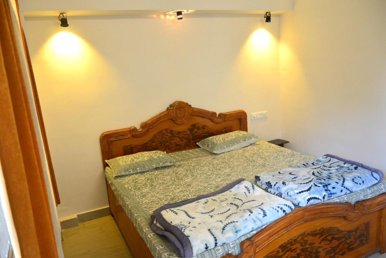 Malaiya Homestay - Grandeur Living Experience Джабалпур Екстериор снимка