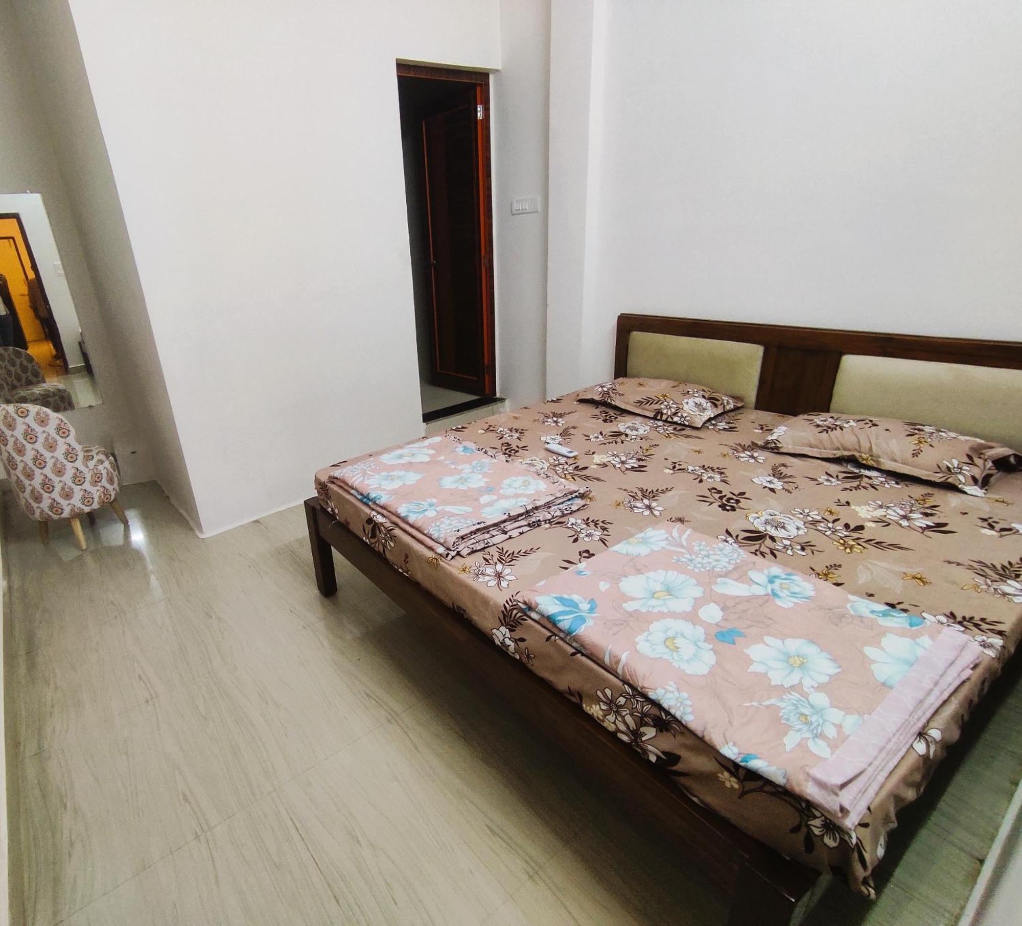 Malaiya Homestay - Grandeur Living Experience Джабалпур Екстериор снимка